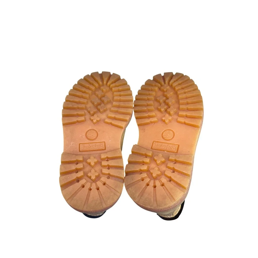 Timberland 6 Inch Premium Waterproof Wheat Leather Boots Kids 7M 12809